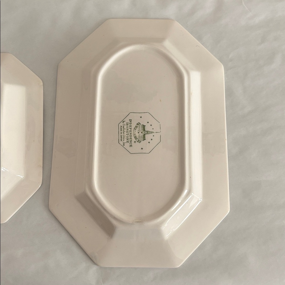 Independence ironstone ash lawn serving platter blue white octagonal - Picture 2 of 8